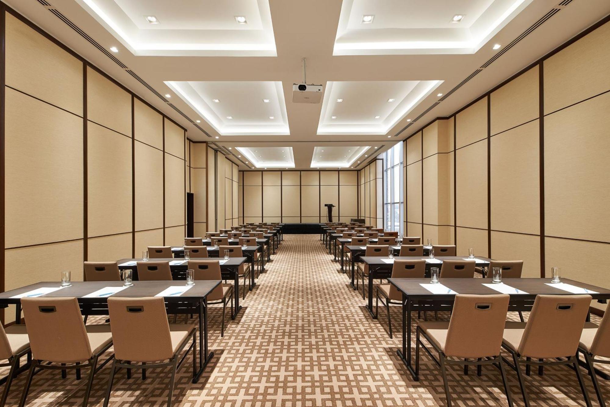 Four Points By Sheraton Kuala Lumpur, Chinatown Hotel